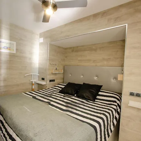 Caballos Premium 16-f Levante Apartment *